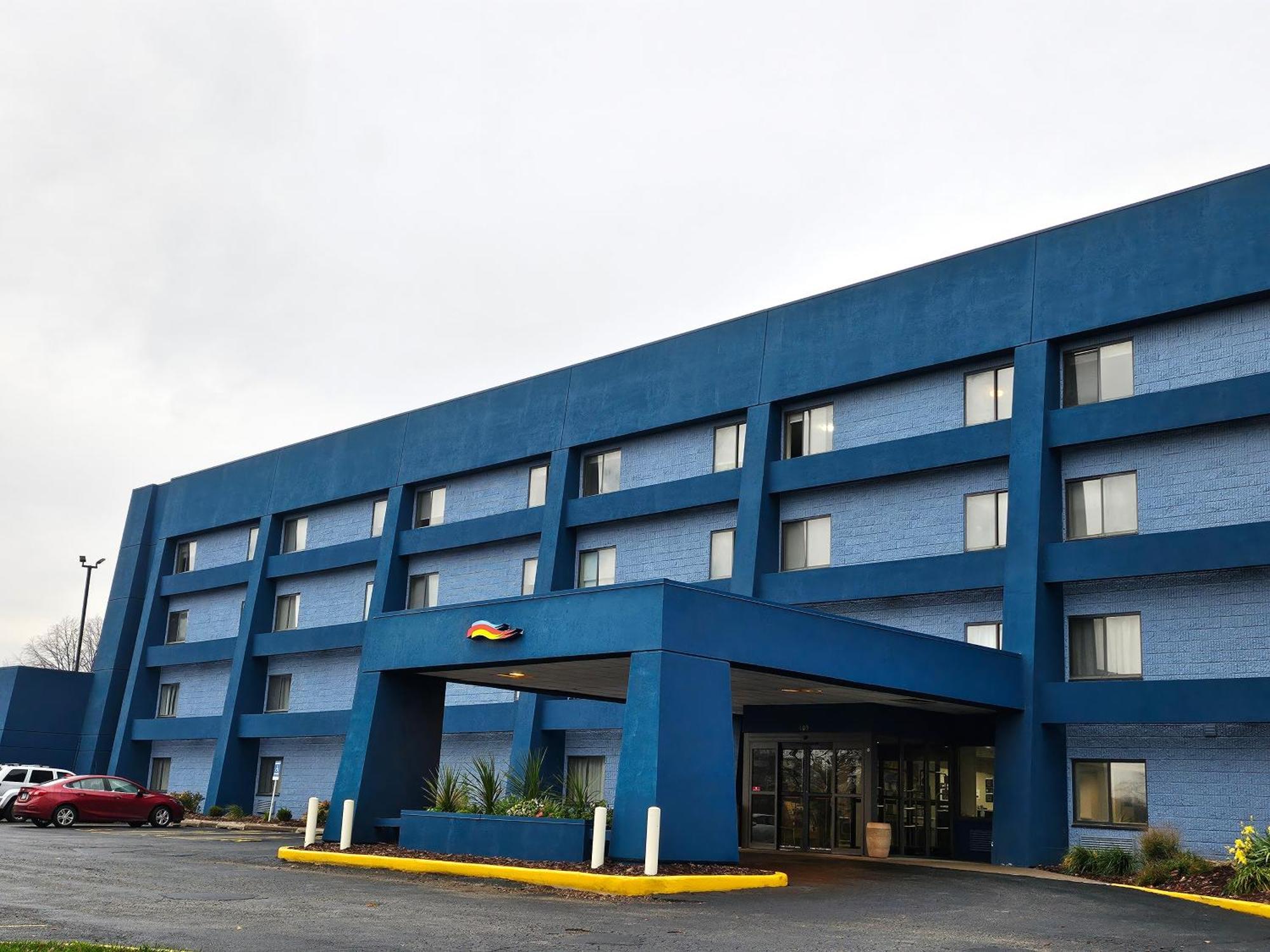 Days Inn By Wyndham דבנפורט מראה חיצוני תמונה